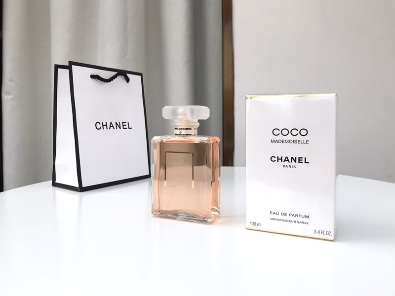 샤넬 코코 마드모아젤 오 드 퍼퓸 100ml 001-254682