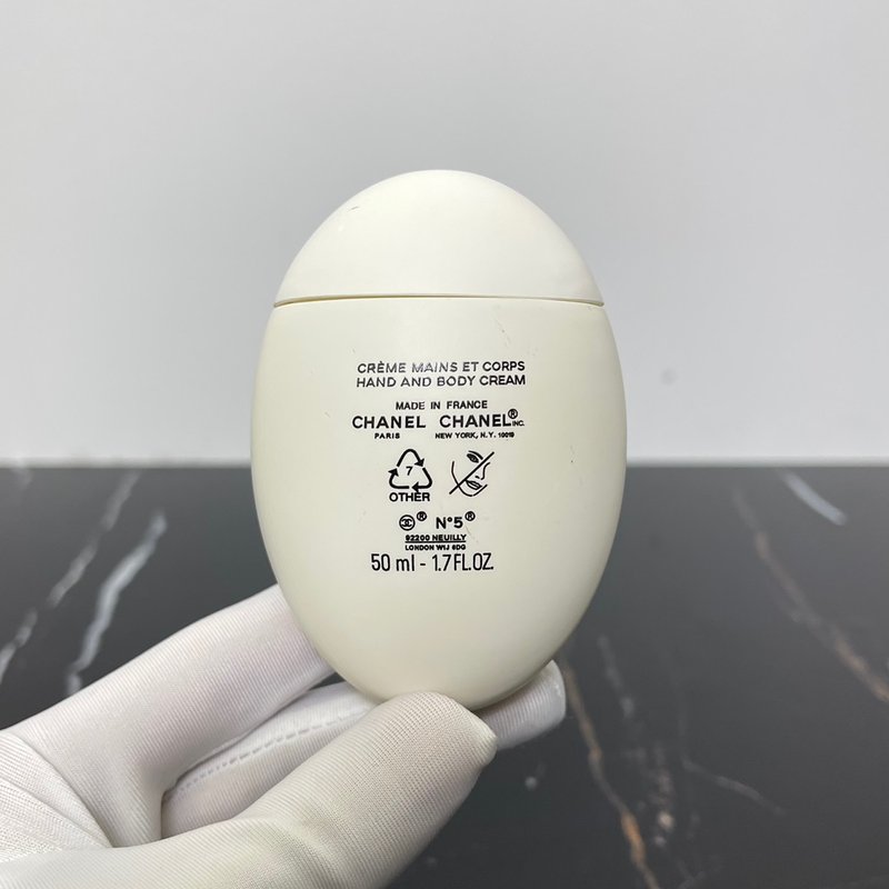 샤넬 에그 핸드크림 N5 향수향 보습 001-254713
