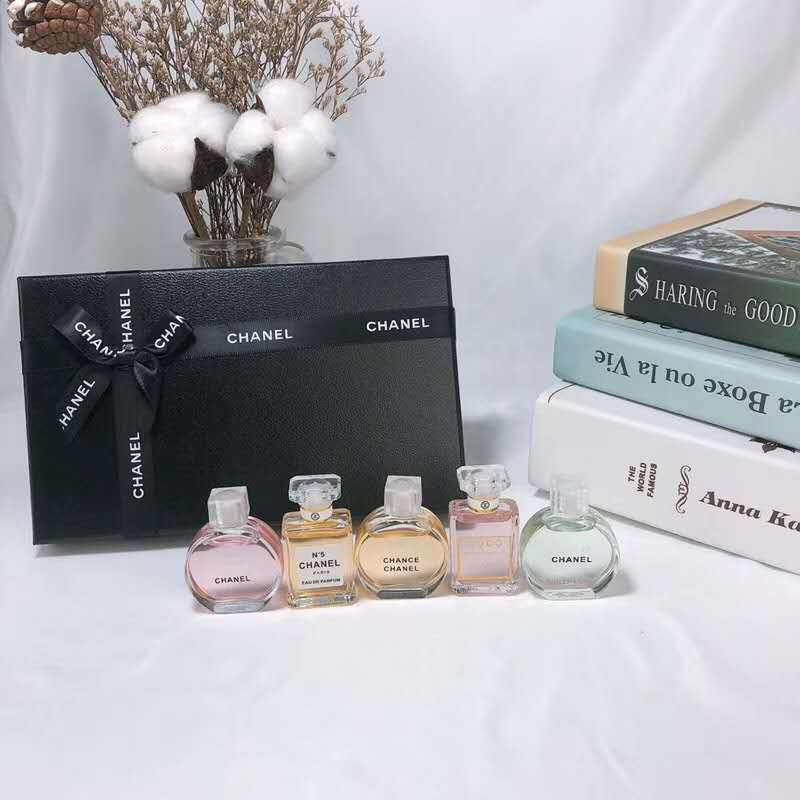 샤넬 5 종 세트 향수 선물 박스 001-254763