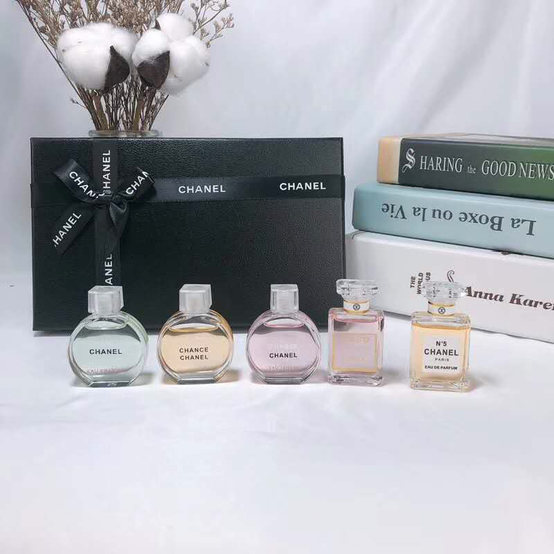 샤넬 5 종 세트 향수 선물 박스 001-254763