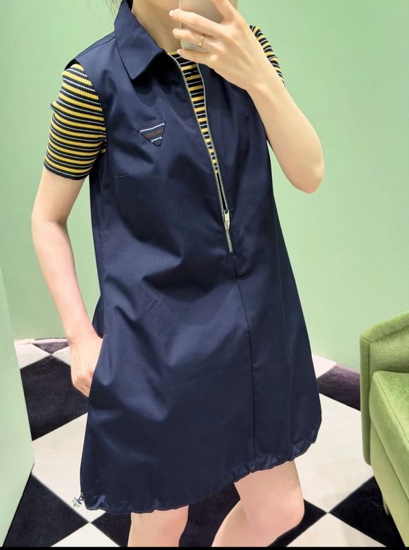 네이비 민소매 폴로 원피스 001-255571