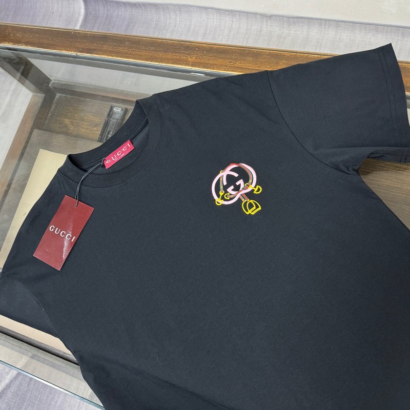 구찌 여름 신상 라운드넥 반팔 티셔츠 001-255799