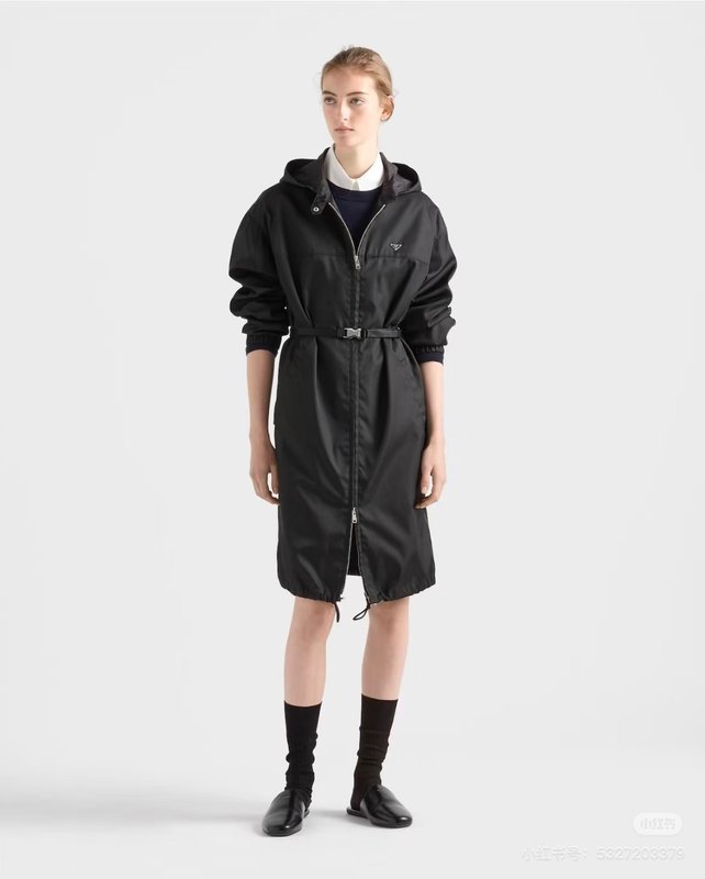 프라다 가을 겨울 신상 후드 방풍 자켓 원피스 001-256008