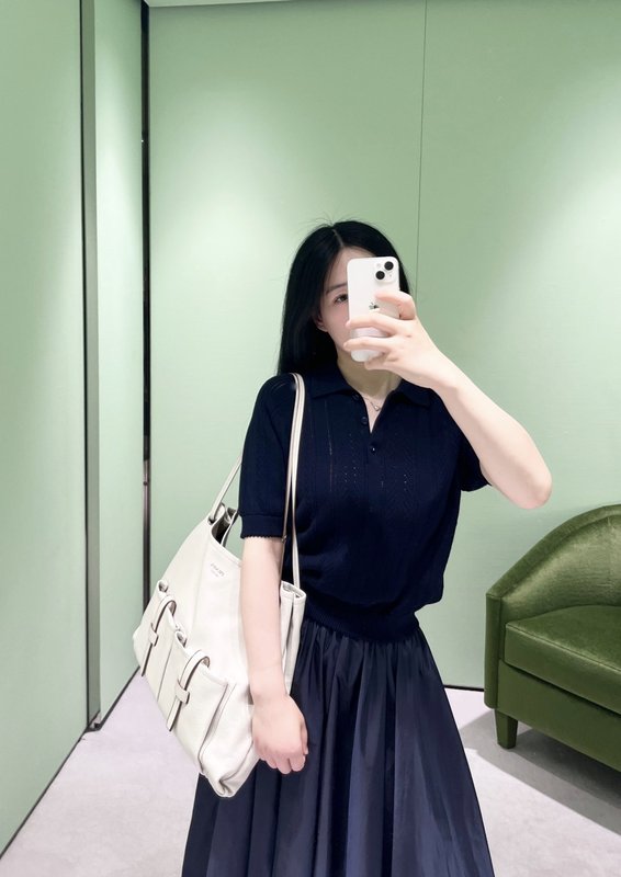 네이비 명선 미디 A 라인 스커트 001-256071