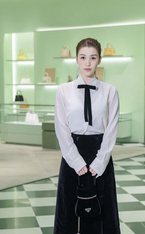화이트 넥타이 실크 숏 셔츠 001-256132