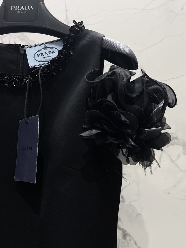 프라다 아세테이트 진주 장식 레이스 원피스 001-256174