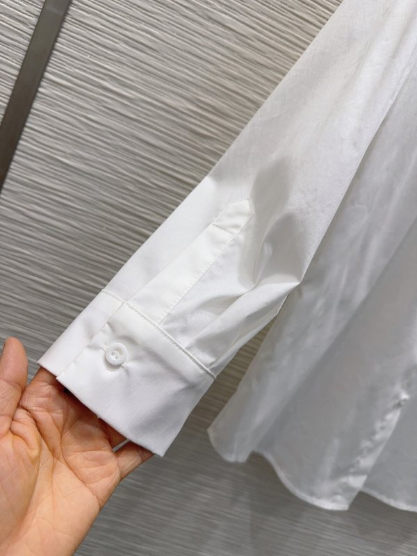 구찌 고급스러운 입체 재단 셔츠 001-256256