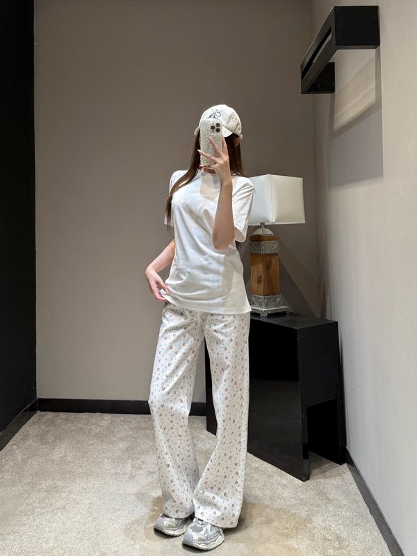 실드 나이트 레터 프린트 라운드넥 반팔 티셔츠 001-256272