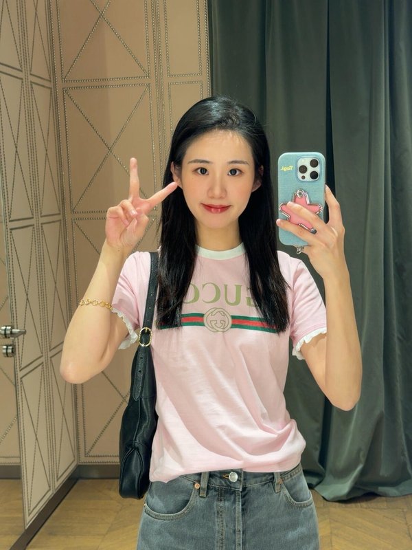 구찌 레터 프린트 러플 숏슬리브 티셔츠 001-256389