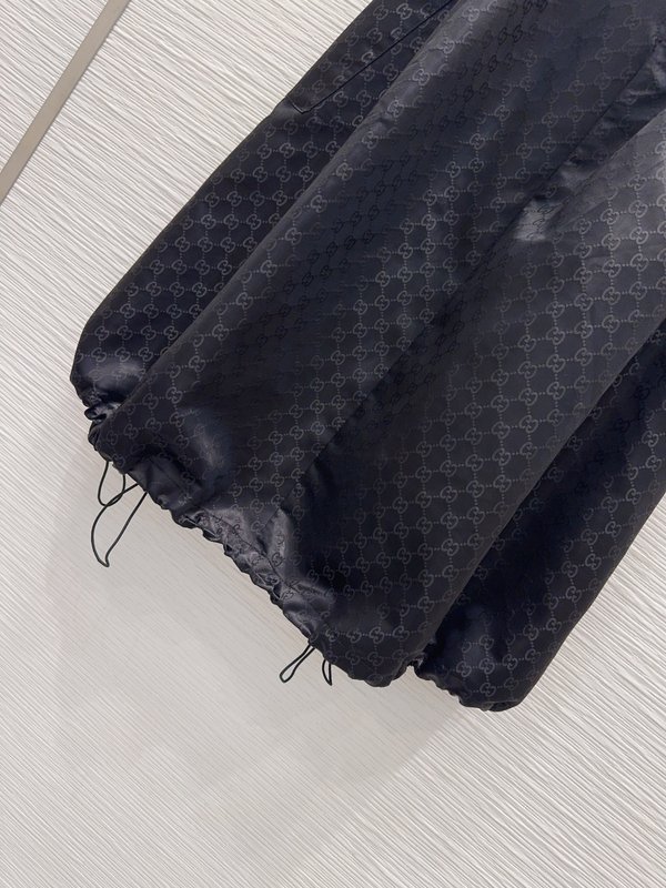심플 럭셔리 블랙 스커트 001-256403
