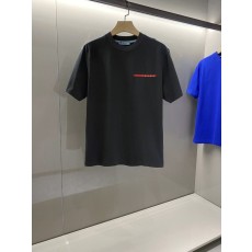 프라다 남성 라운드넥 반팔 티셔츠 001-256534