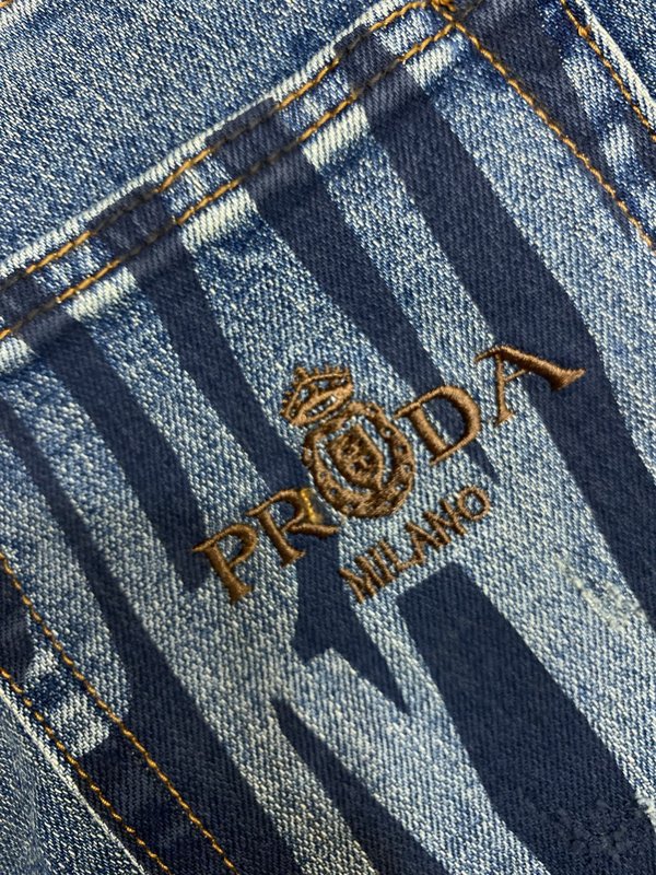 프라다 남성 슬림 스트레이트 데님 팬츠 001-256578