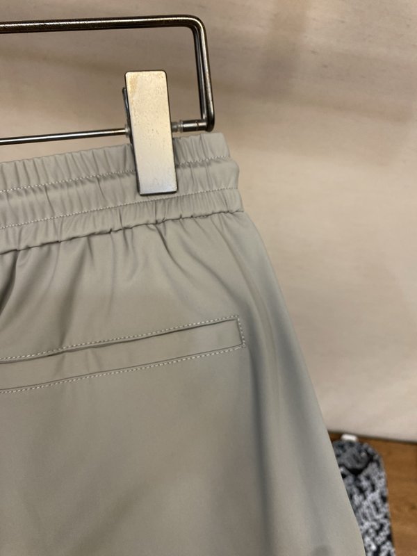 프라다 남성 캐주얼 스포츠 반바지 001-256604