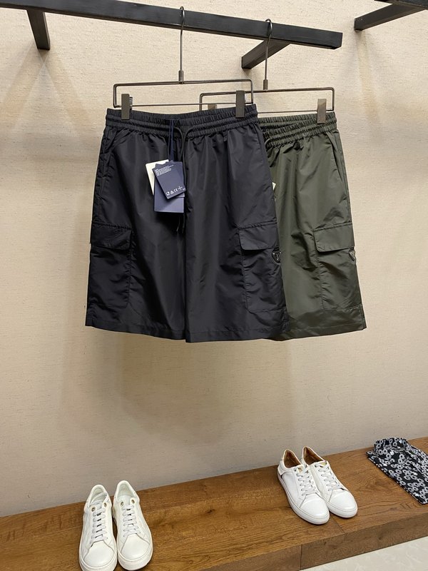 프라다 남성 나일론 카고 쇼츠 001-256645