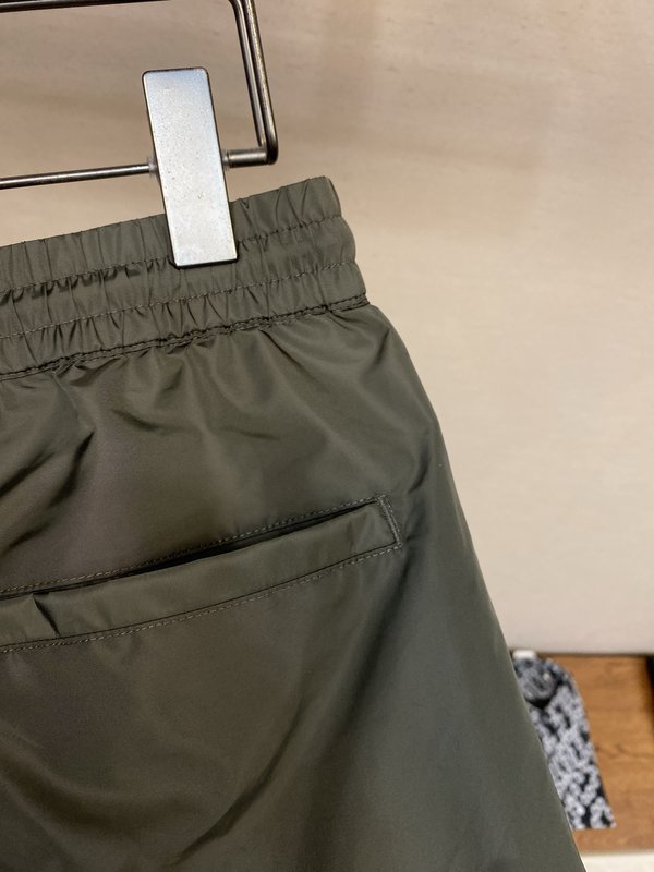 프라다 남성 나일론 카고 쇼츠 001-256647