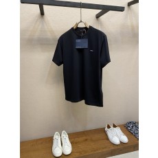 프라다 로고 자수 반팔 티셔츠 001-256671