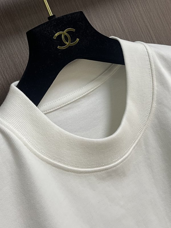 알렉산더왕 입체 프린팅 반팔 티셔츠 001-256810