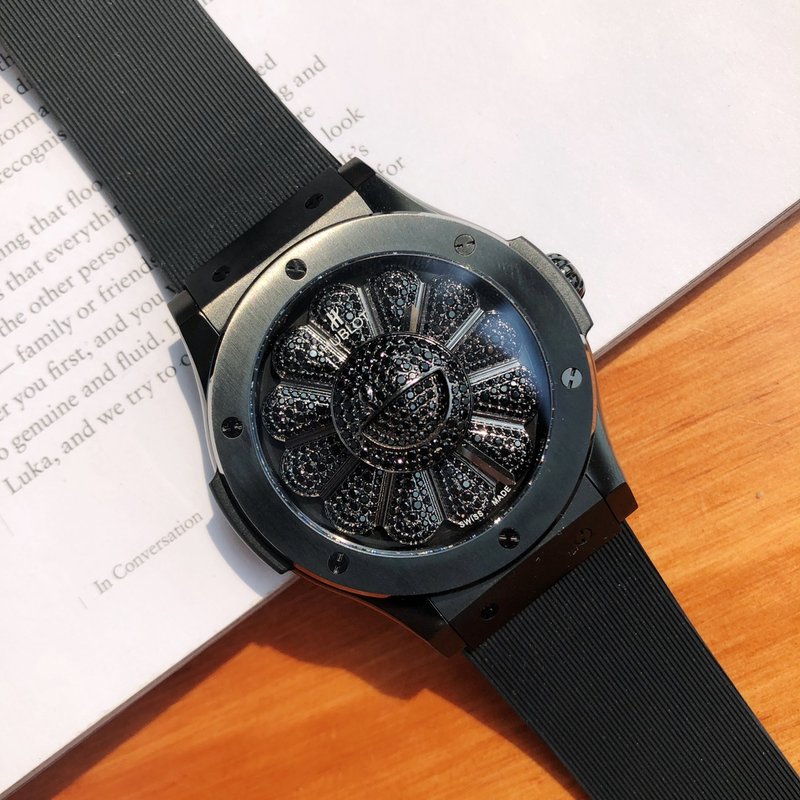 위블롯 무라카미 선 플라워 사파이어 크리스탈 시계 001-257333