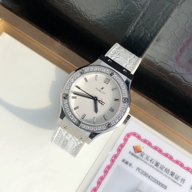 위블롯 클래식 퓨전 여성용 다이아몬드 시계 001-257483
