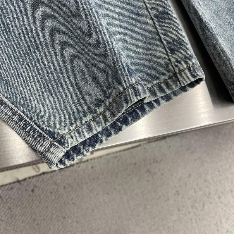 알렉산더왕 워싱 데님 커브드 핏 청바지 001-258069