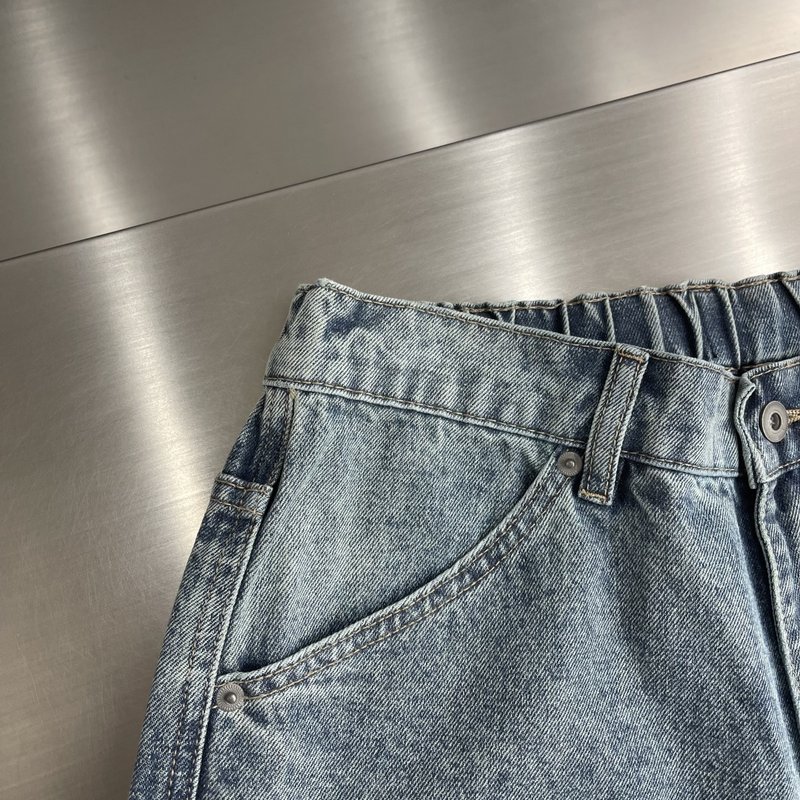 알렉산더왕 워싱 데님 커브드 핏 청바지 001-258069