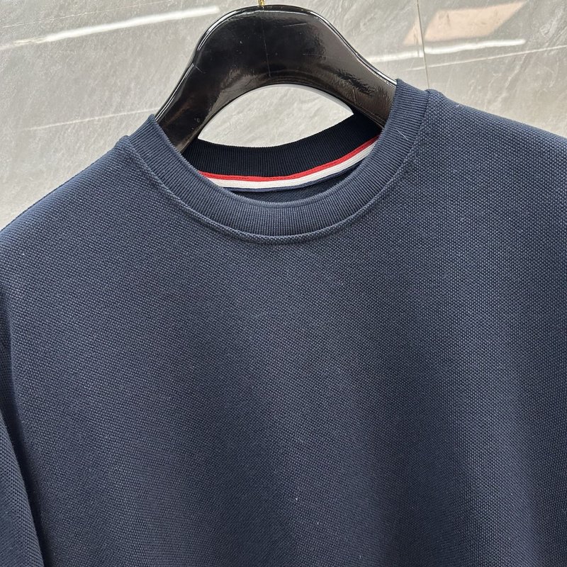 브라운 사이드 4 바 로고 라운드 반팔 티셔츠 001-258734