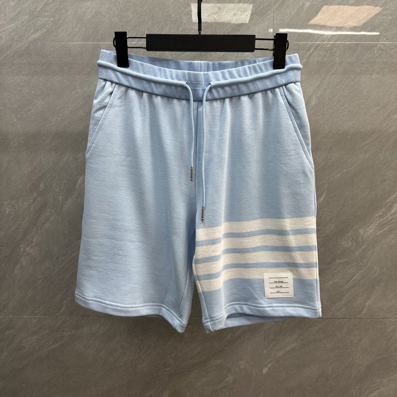 브라운 4 라인 스트라이프 캐주얼 반바지 001-258741