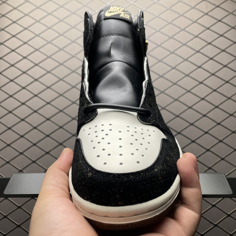 AJ1 하이탑 뱀의 해 한정 현무 컬러 운동화 001-258824