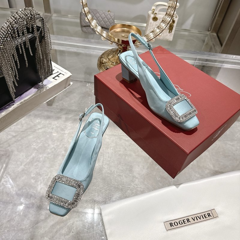 로저 비비에 실크 새틴 크리스털 버클 하이힐 샌들 001-258934