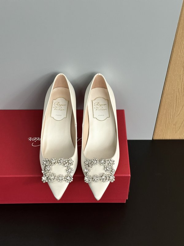 프렌치 스팽글 버클 새틴 진주 하이힐 001-259003