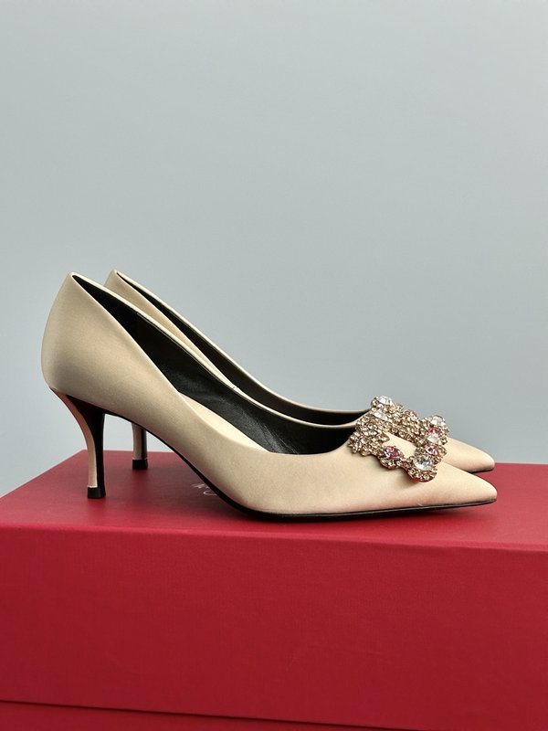 프렌치 스팽글 버클 새틴 진주 하이힐 001-259034