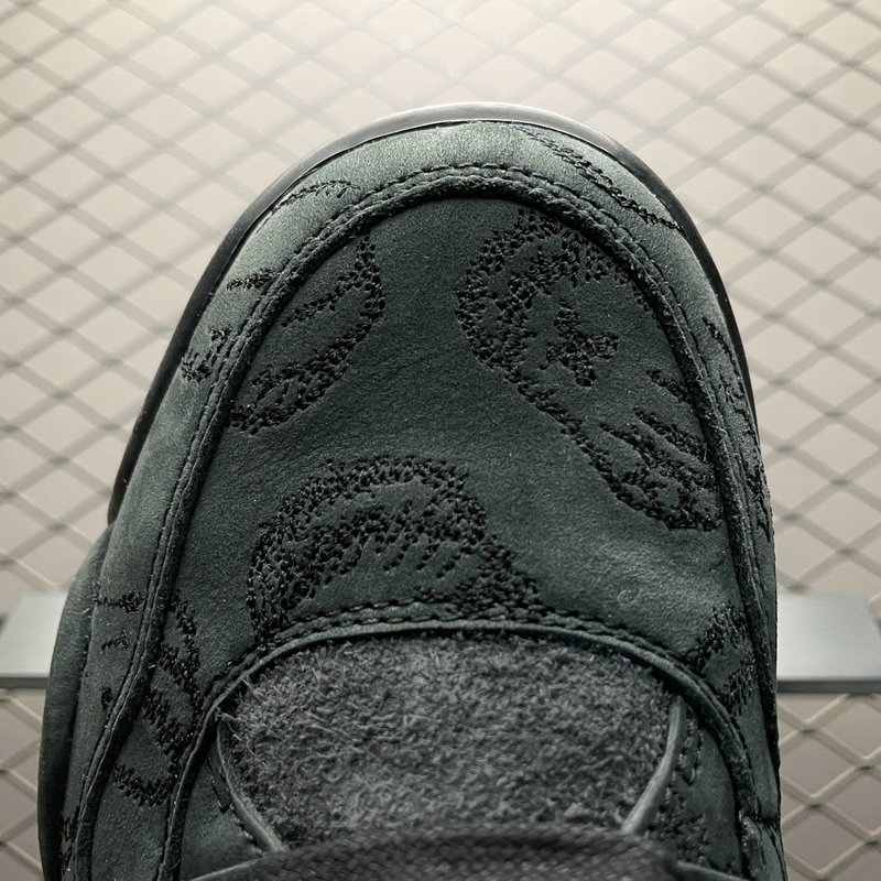 KAWS 콜라보 AJ4 블랙 스웨이드 남성 농구화 001-259443