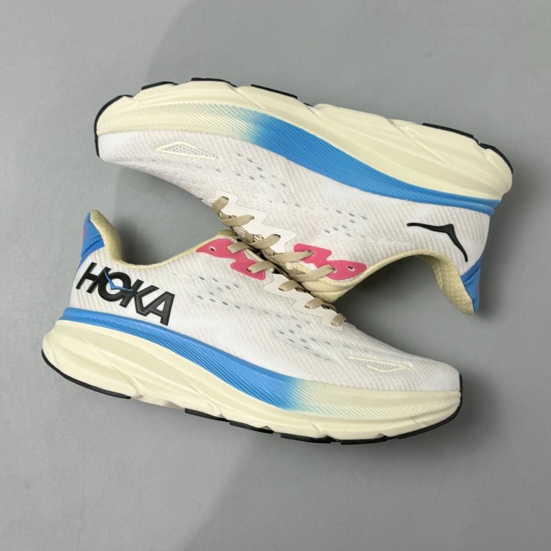 HOKA 클리프톤 9 가벼운 러닝화 001-259524