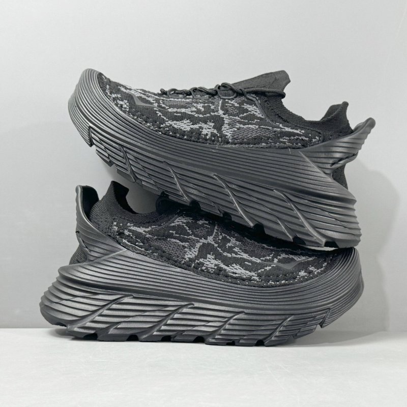HOKA 원풋 스네이크 한정판 캐주얼 슈즈 001-259527