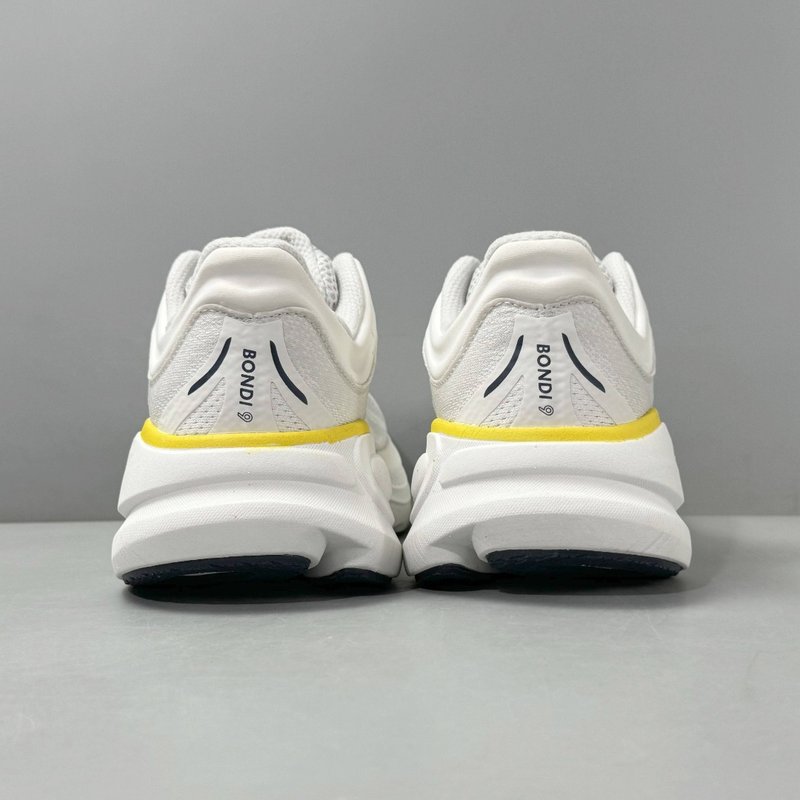 HOKA 본디 9 화이트/옐로우 로우탑 러닝화 001-259531