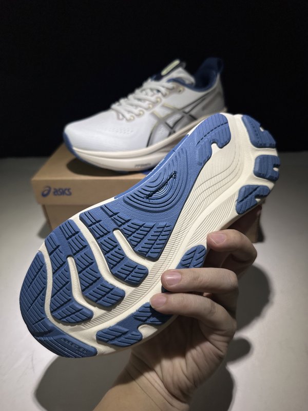 아식스 GEL-KAYANO 32 프로페셔널 러닝화 001-259554