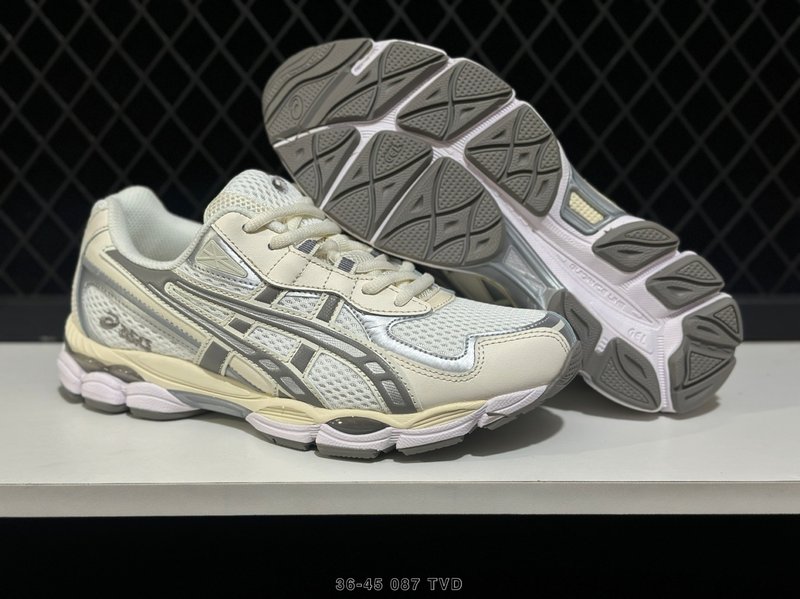 아식스 GEL-NYC 통기성 메쉬 빈티지 러닝화 001-259638