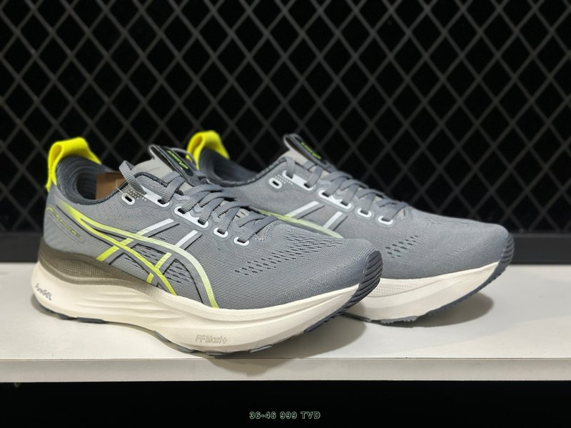아식스 GEL-KAYANO 32 로우탑 러닝화 001-259717