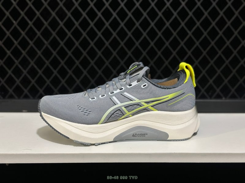 아식스 GEL-KAYANO 32 로우탑 러닝화 001-259717