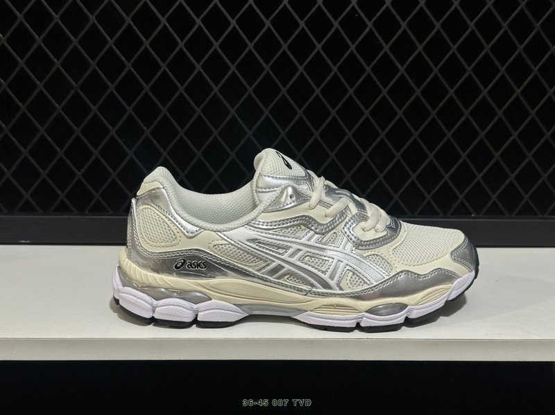 아식스 GEL-NYC 통기성 메쉬 빈티지 러닝화 001-259726