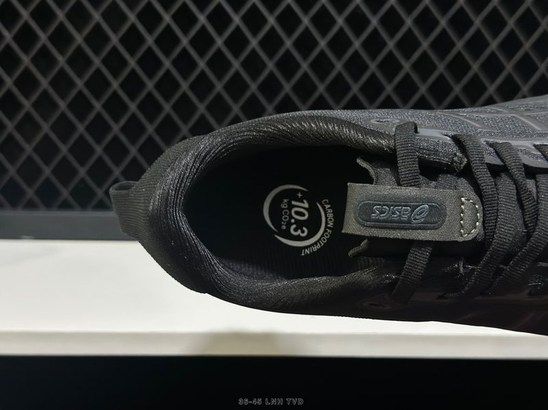 아식스 GEL-KAYANO 32 로우탑 러닝화 001-259765