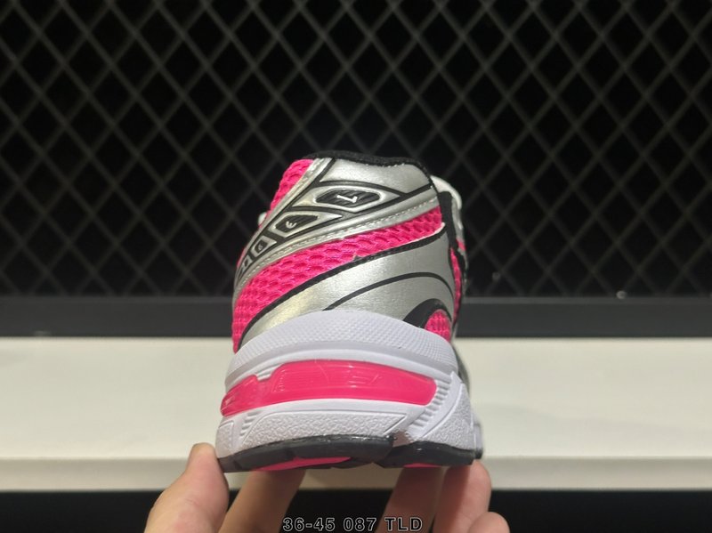 아식스 GEL-1130 레트로 쿠션 커플 운동화 001-259769