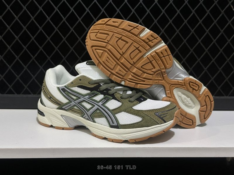 아식스 GEL-1130 레트로 커플 운동화 001-259802
