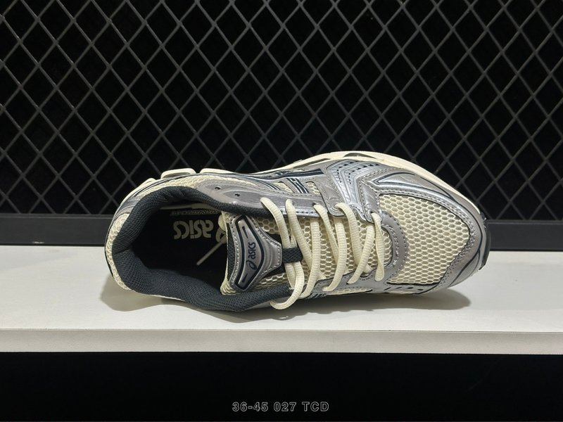 아식스 GEL-KAYANO 14 레트로 러닝화 001-259825