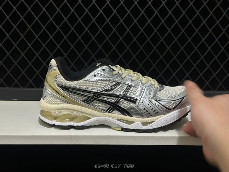아식스 GEL-KAYANO 14 레트로 러닝화 001-259828