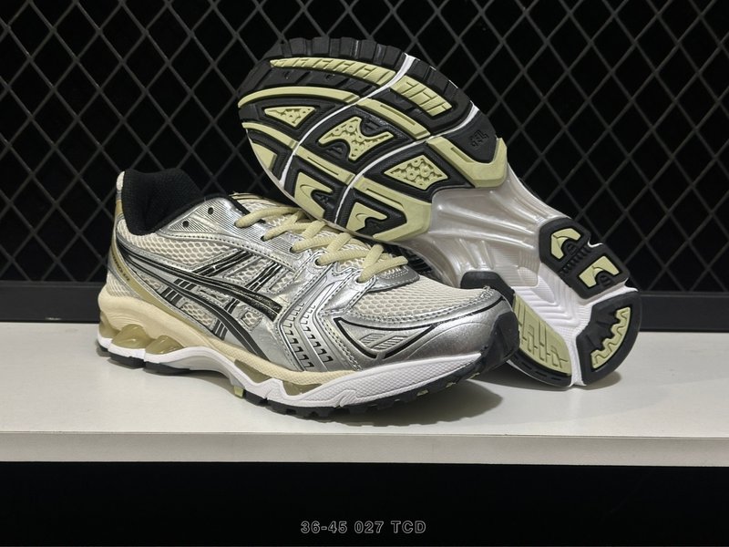 아식스 GEL-KAYANO 14 레트로 러닝화 001-259828