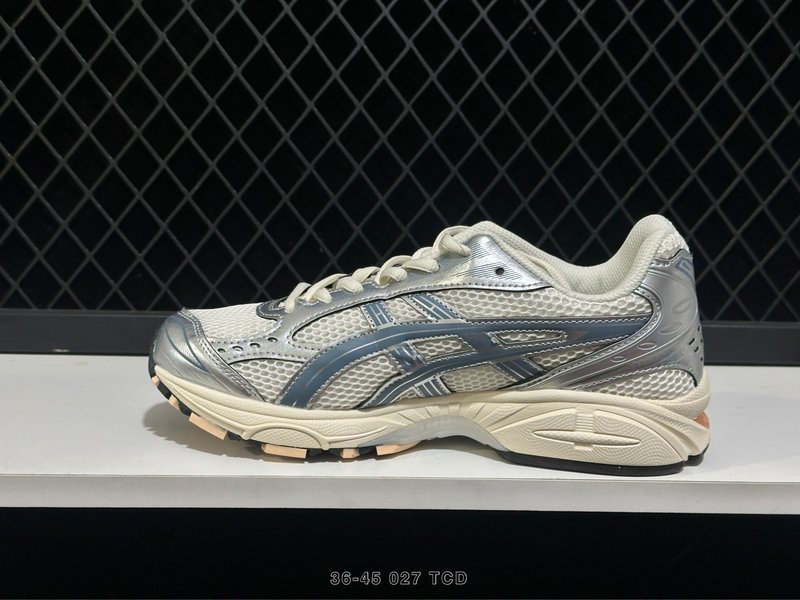아식스 GEL-KAYANO 14 클래식 러닝화 001-259830