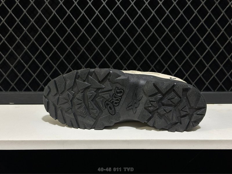 아식스 GEL-PICKAX 아웃도어 트레킹화 001-259838