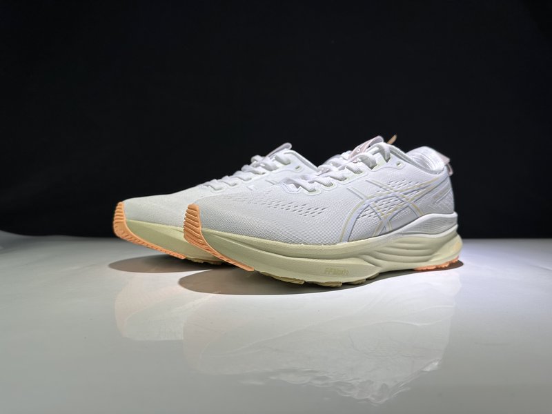 아식스 GEL-KAYANO 32 로우탑 러닝화 001-259851