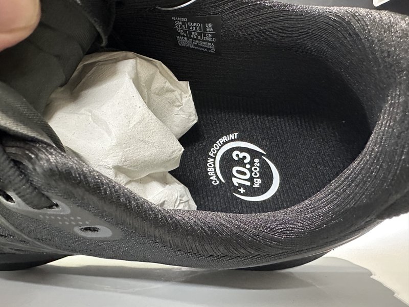 아식스 GEL-KAYANO 32 프로페셔널 러닝화 001-259858